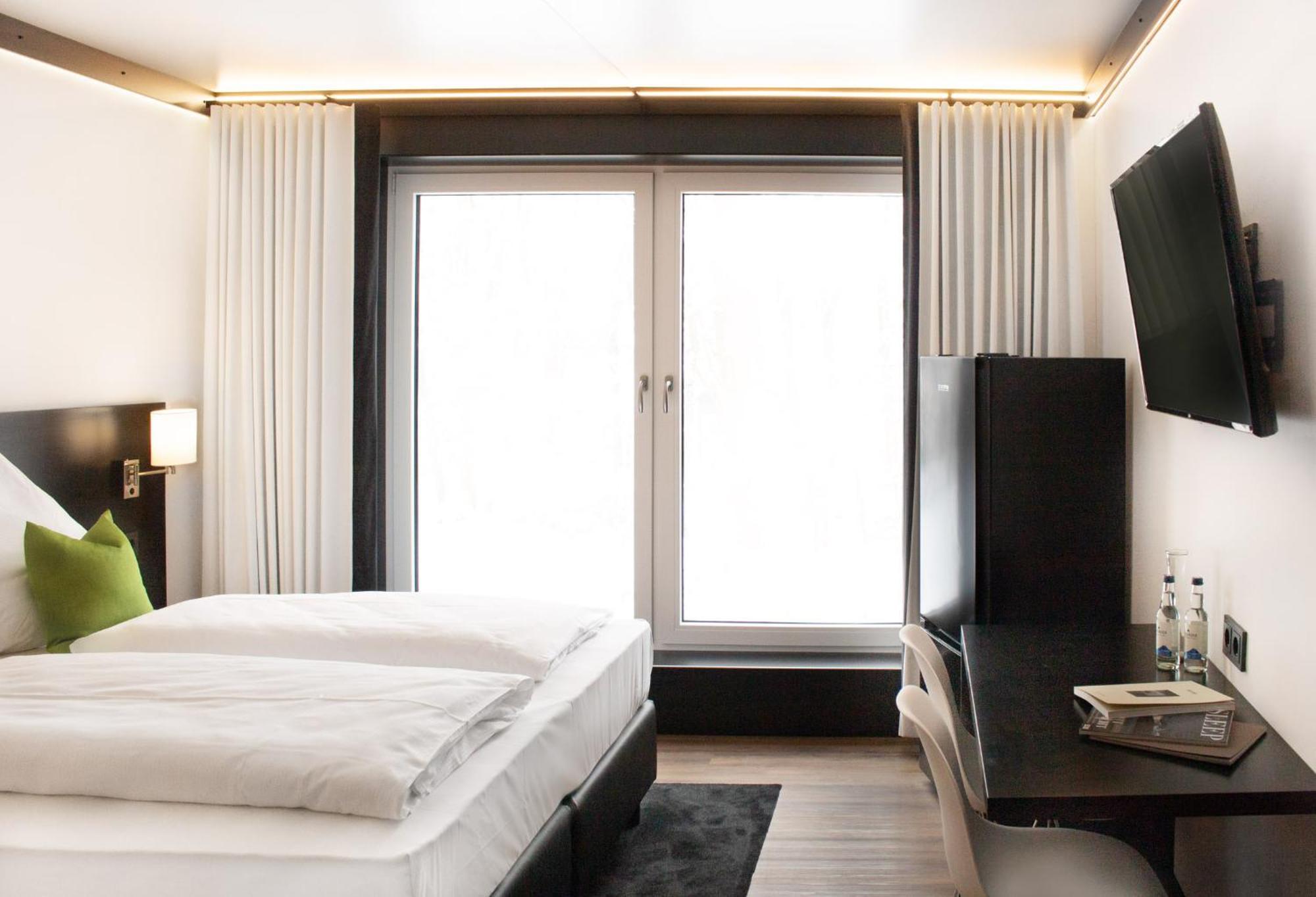 Slue Hotel By Wmm Hotels Schluechtern Exterior photo